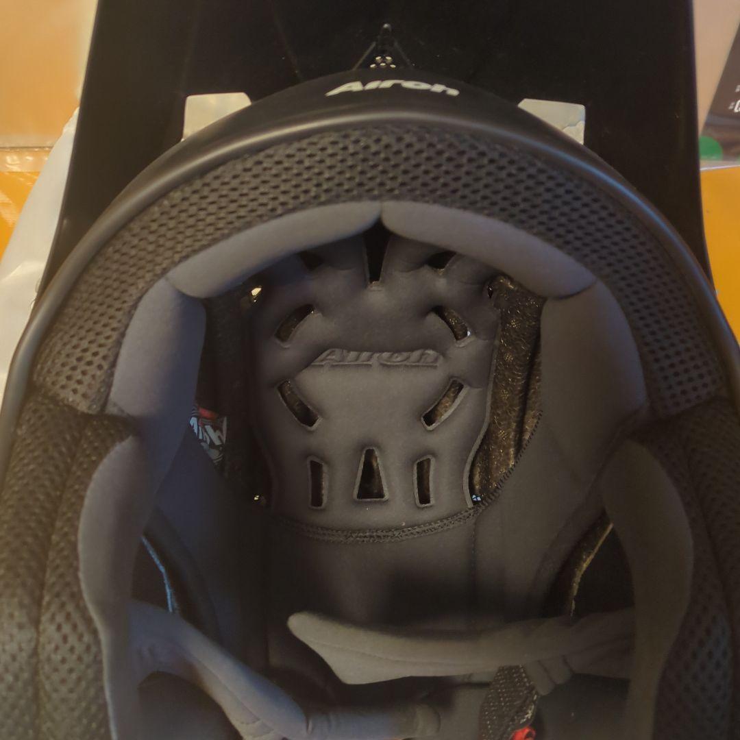 Airoh ジェットヘルメット マットブラック