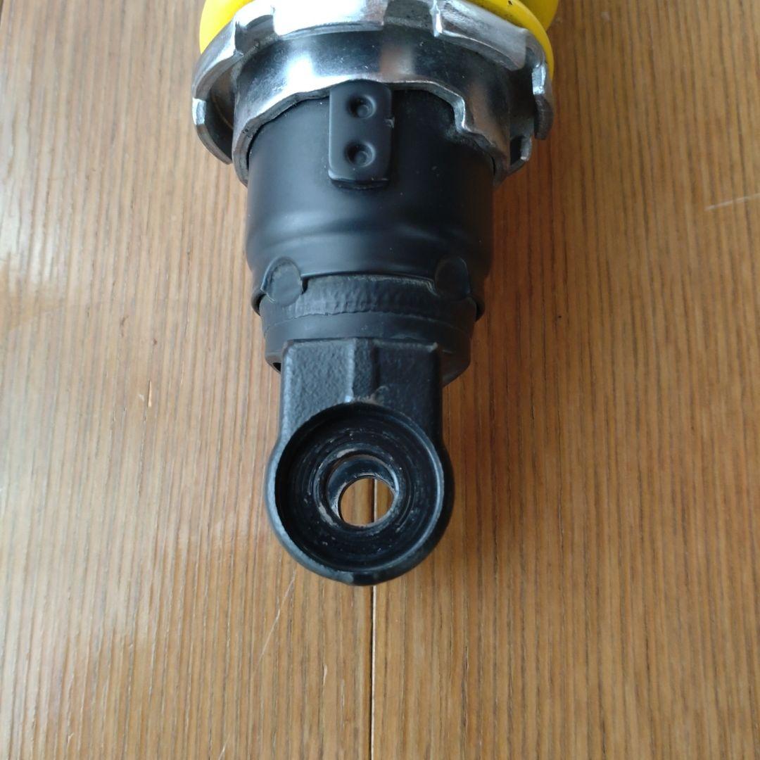 100　YAMAHA　XSR900（2016）純正リアショック