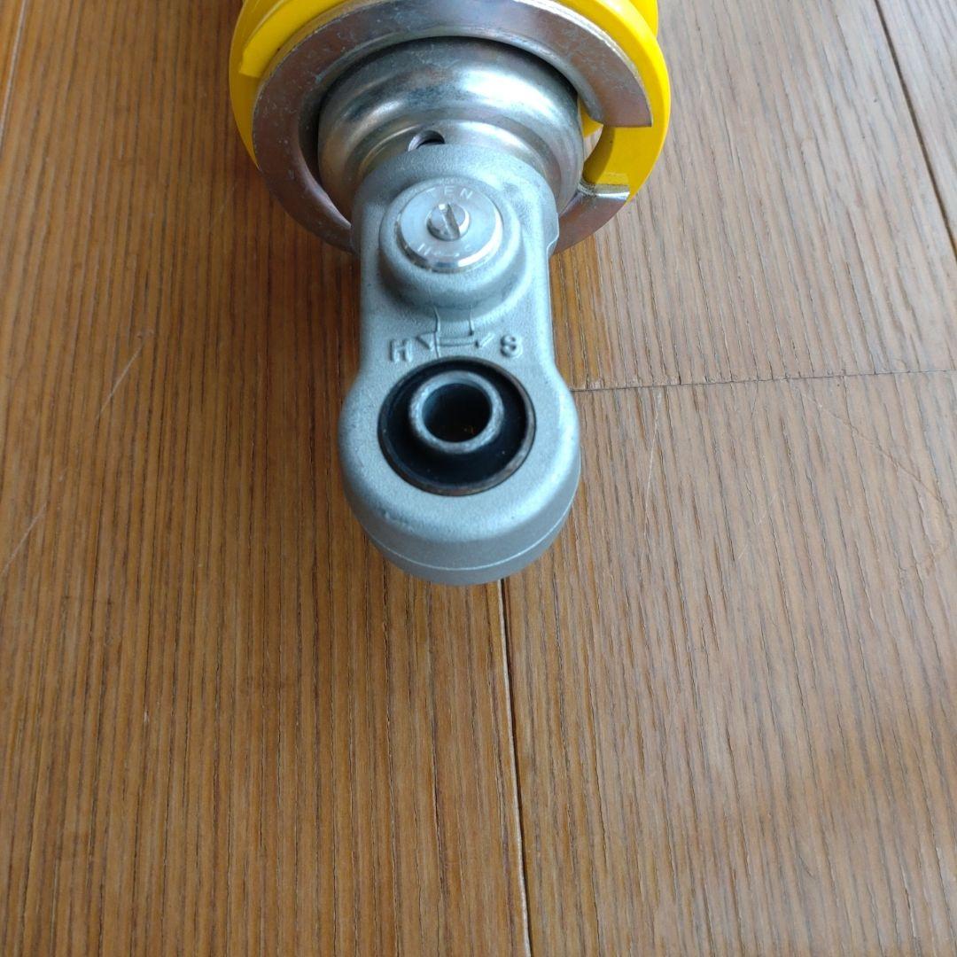 100　YAMAHA　XSR900（2016）純正リアショック