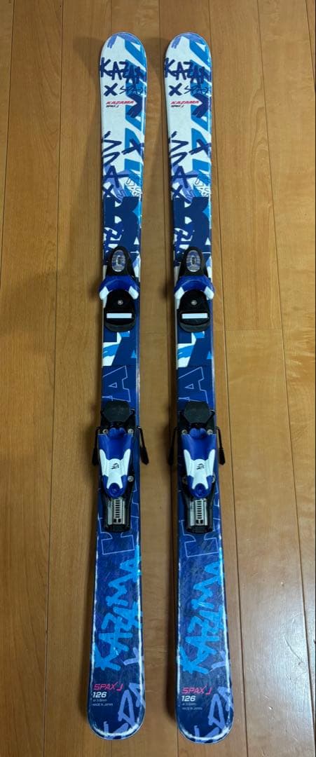 【中古】KAZUMA SPAX Jスキー板126cm、ブーツ、ストックセット