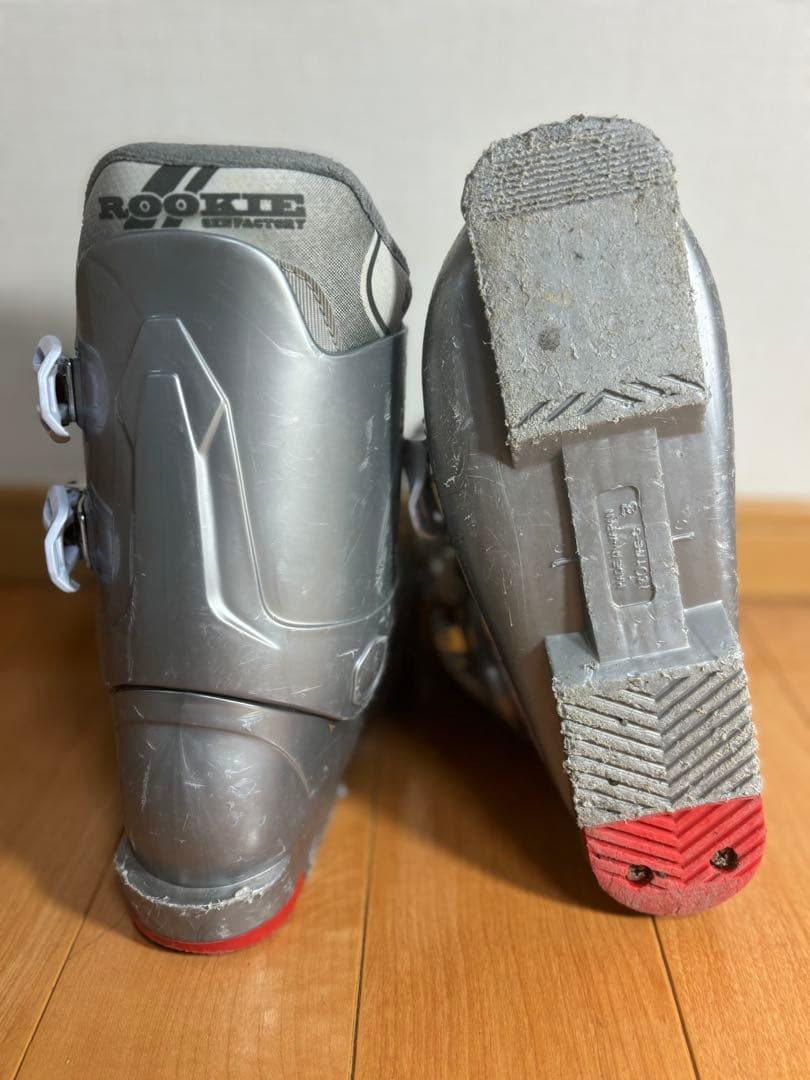 【中古】KAZUMA SPAX Jスキー板126cm、ブーツ、ストックセット