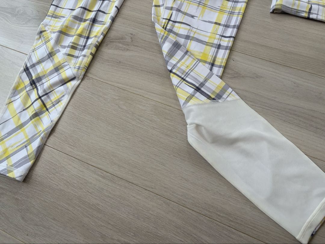 スカーラ　SUKALA Mサイズ　ヨガウェアセット（トップス・レギンス）LAVA