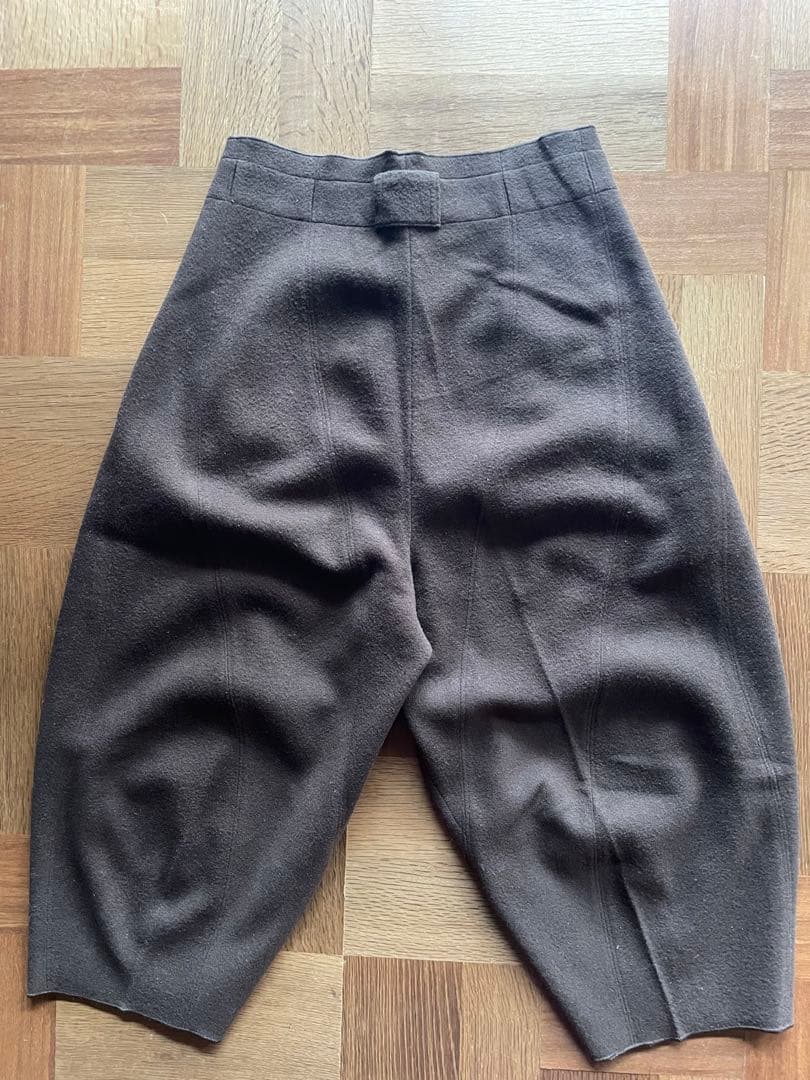 ヨーガンレール　7部丈バルーンパンツ