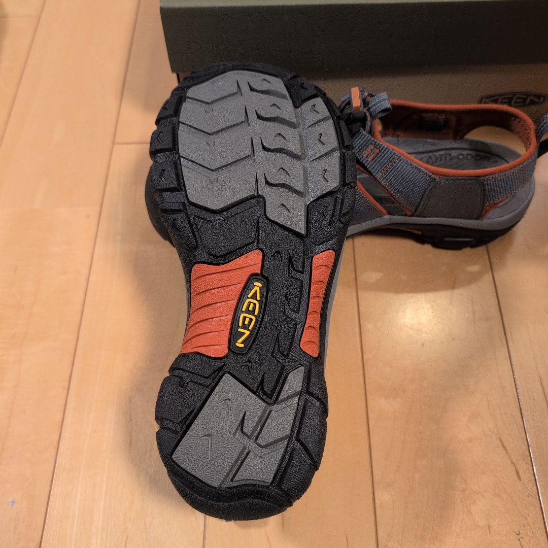 【新品未使用希少品】KEENキーン NEWPORT H2 ニューポートサンダル