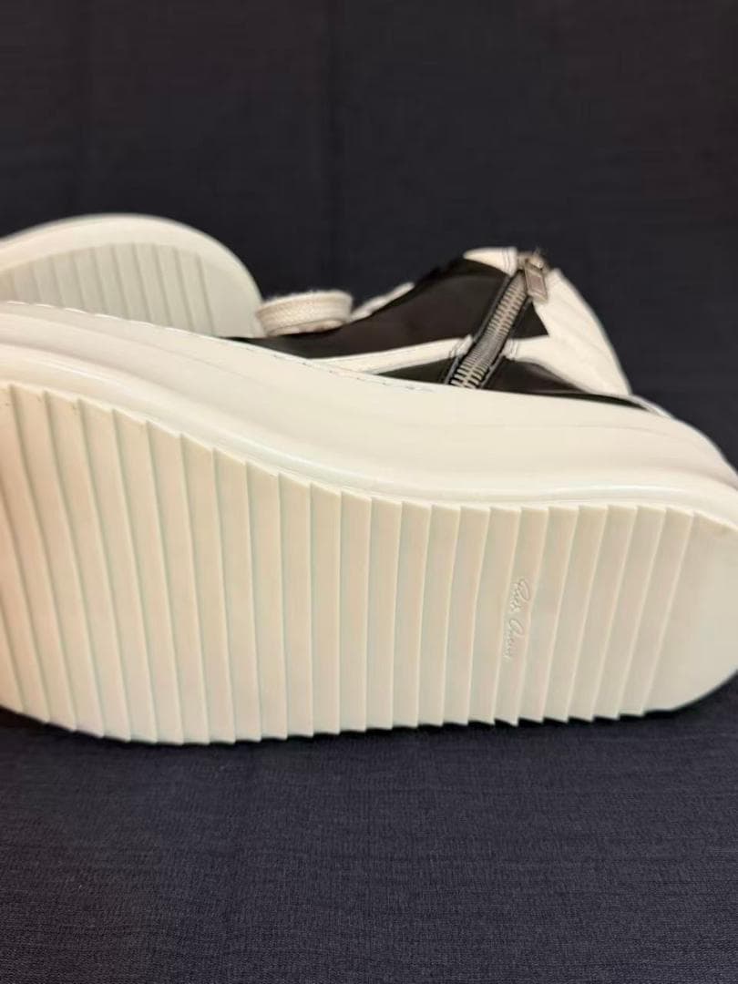 ハイカットスニーカー 黒/白 厚底