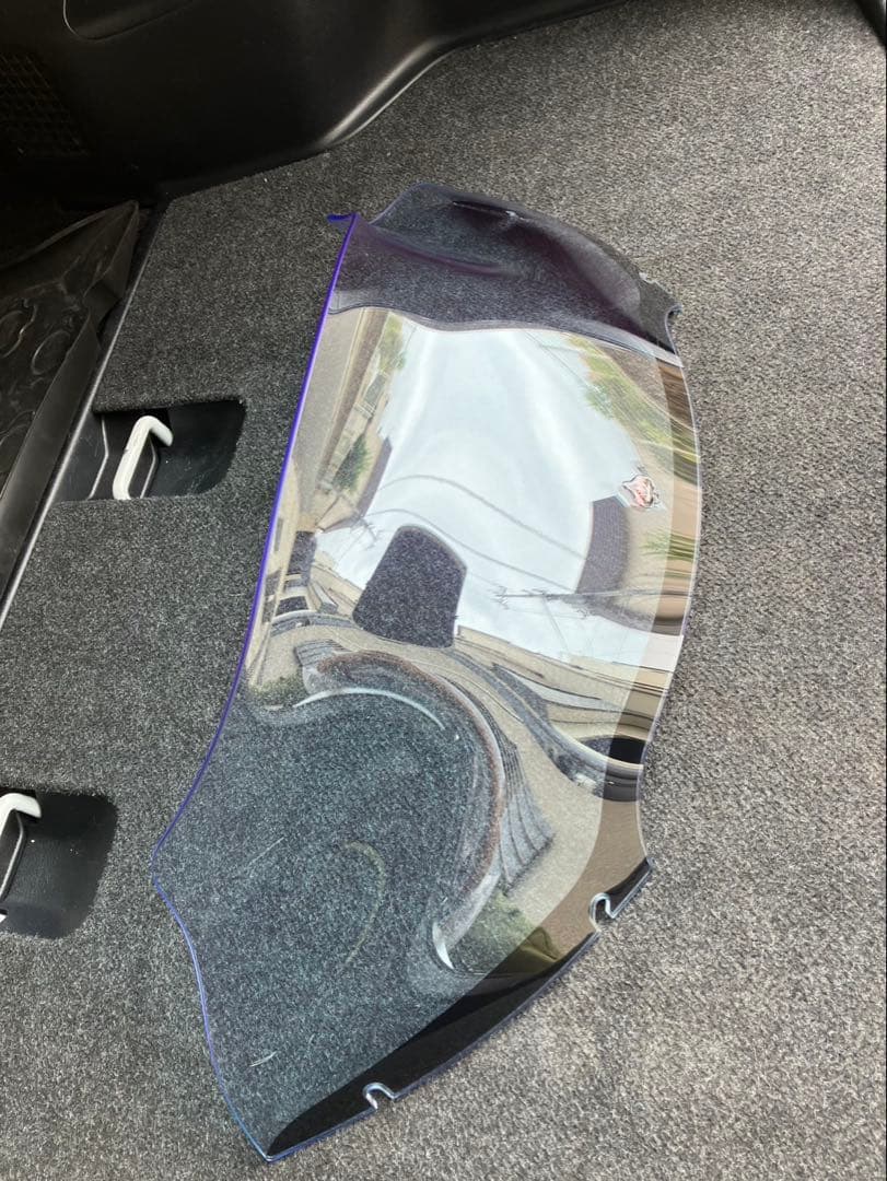 ロードグライド ウインドシールド ブルーアイス 9インチ クロックワークス