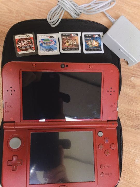 New 3DS LL 赤