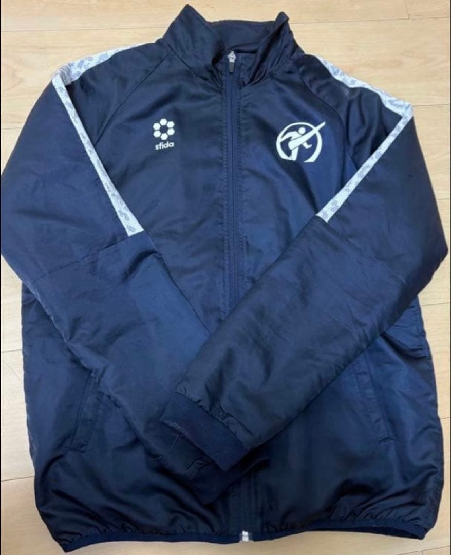 高校サッカー　支給　sfida ジャケット、パンツ