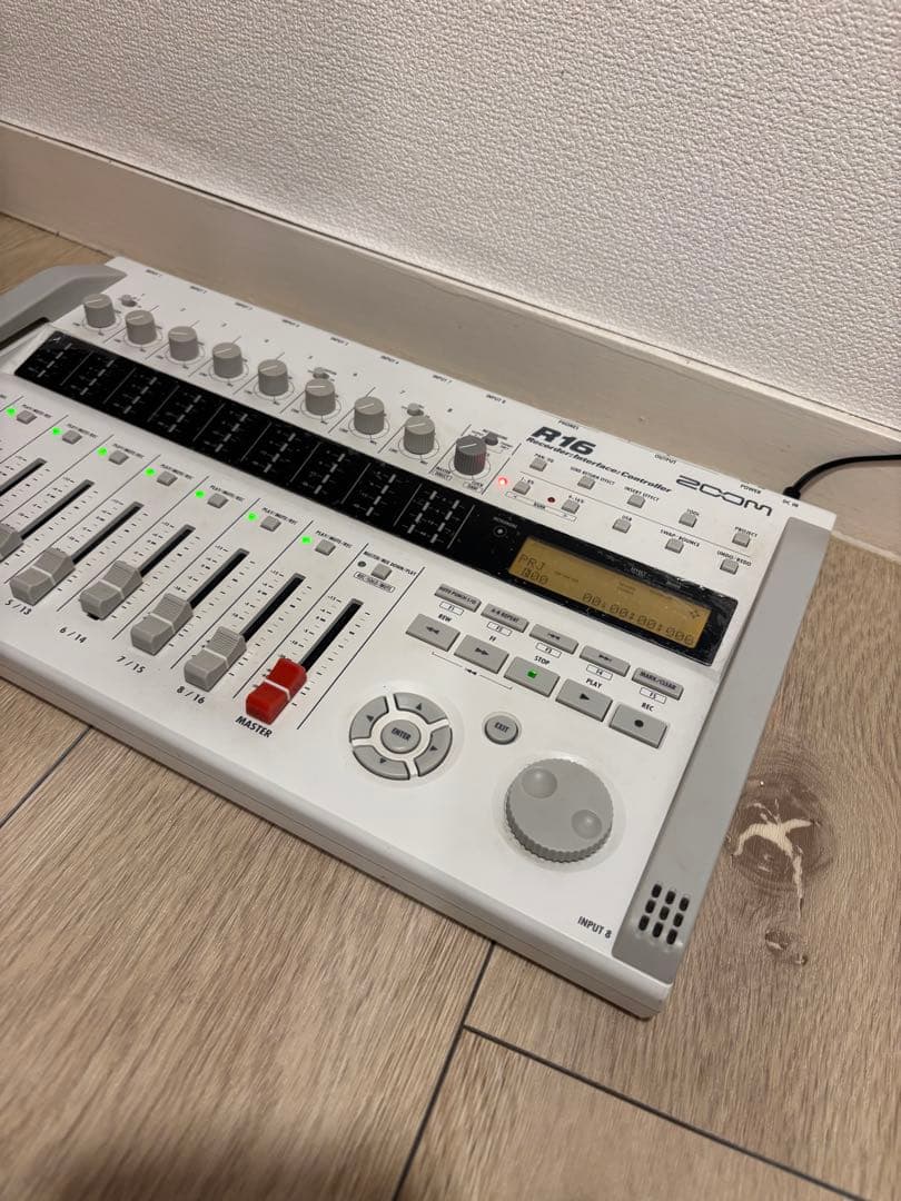 【送料込み】ZOOM R16 キャリング・ケース付き