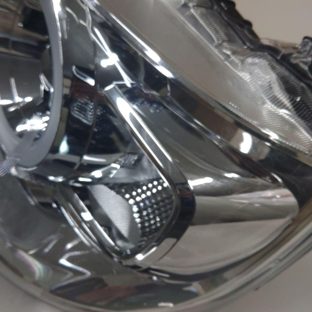 ムーヴキャンバス850s左ヘッドランプ