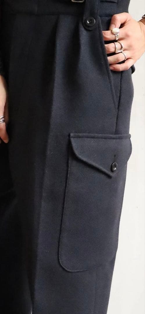 希少　HOWIE サロペットパンツ　　ブラック