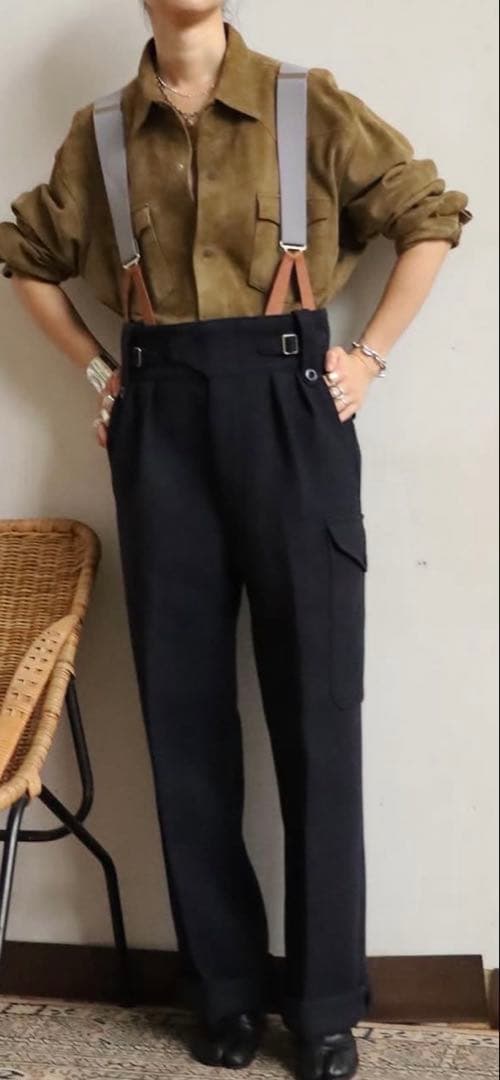 希少　HOWIE サロペットパンツ　　ブラック