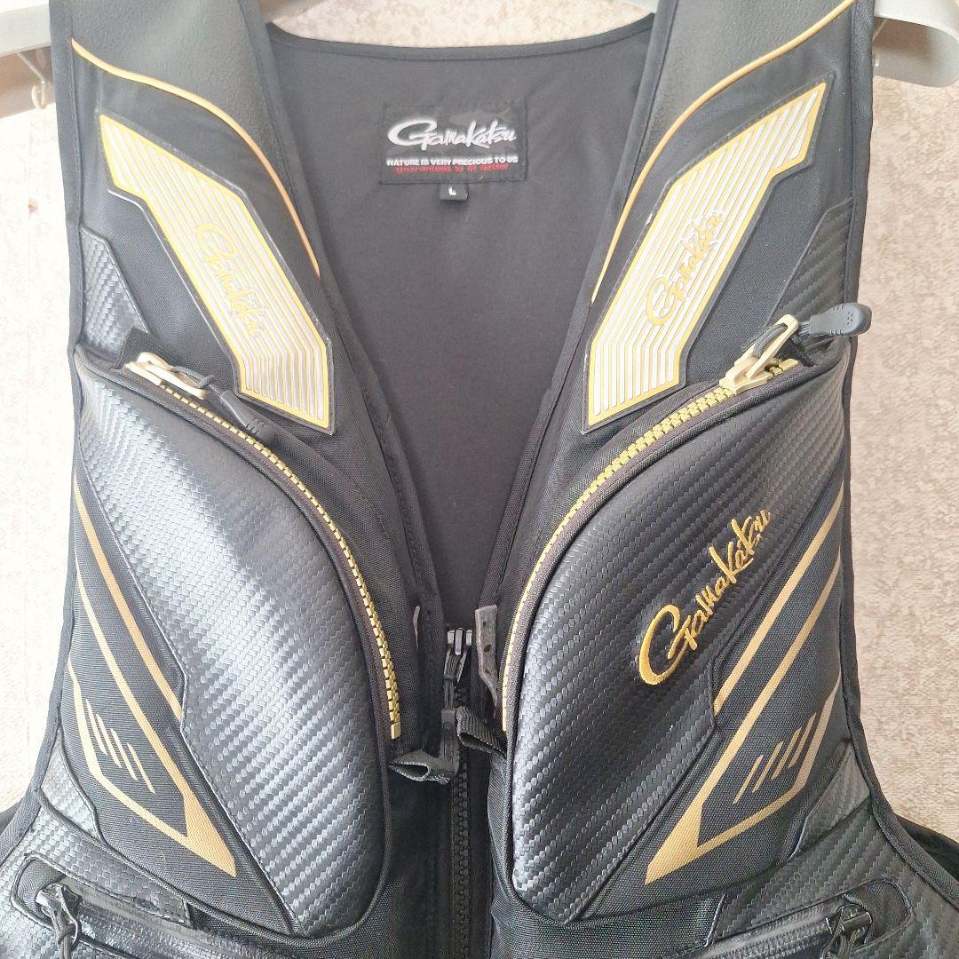 Gamakatsu フィッシングベスト ブラック/ゴールド　Lサイズ