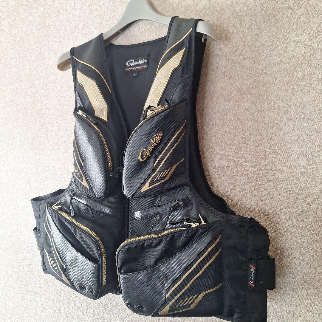 Gamakatsu フィッシングベスト ブラック/ゴールド　Lサイズ