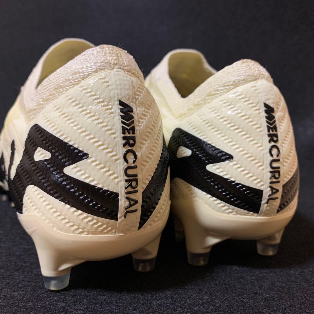【極美品】NIKE ズームマーキュリアル ヴェイパー 15 エリートAG-PRO