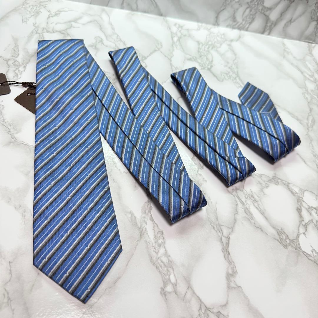 ✨新品タグ付✨ レア LOUISVUITTON ネクタイ シルク100% 総柄