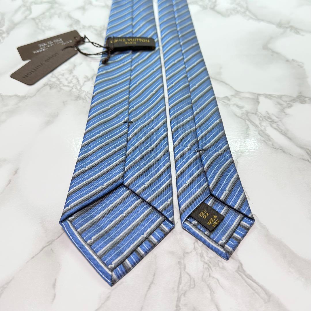 ✨新品タグ付✨ レア LOUISVUITTON ネクタイ シルク100% 総柄