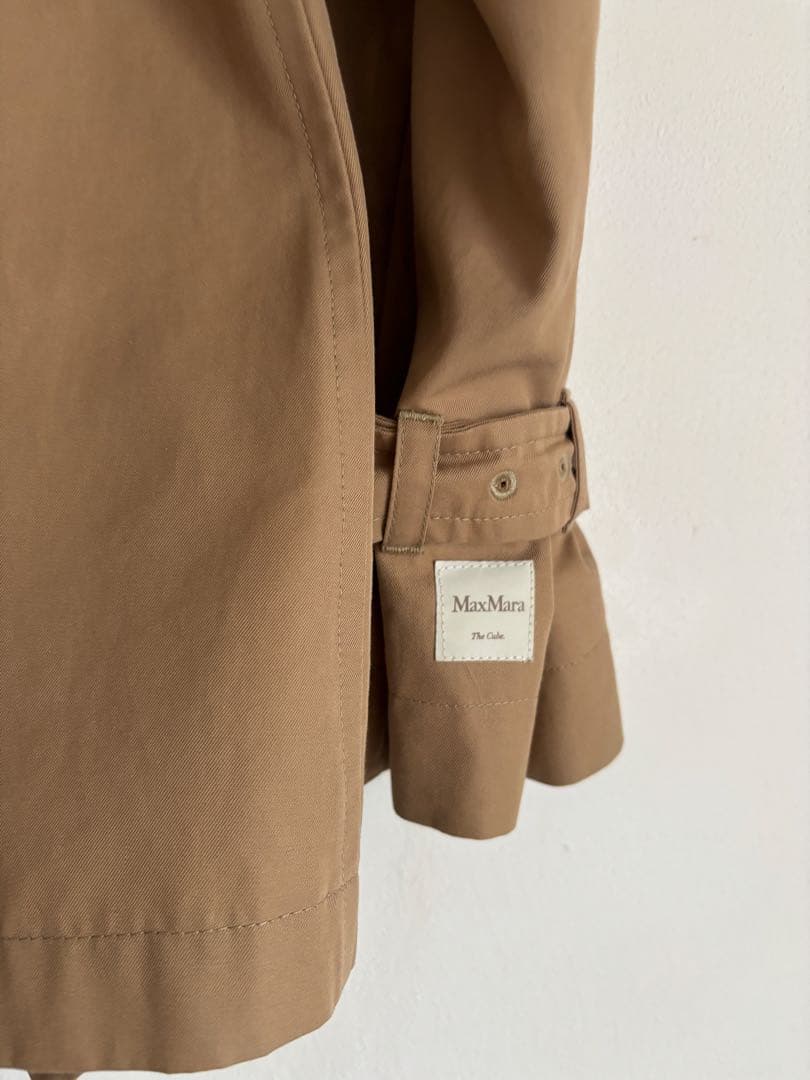 Max Mara The cubeベージュIT40コットンダブルショートトレンチ