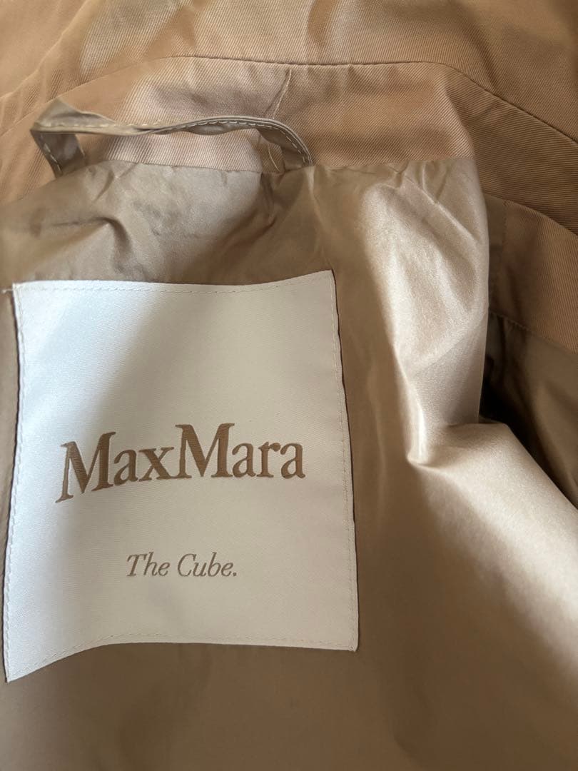 Max Mara The cubeベージュIT40コットンダブルショートトレンチ
