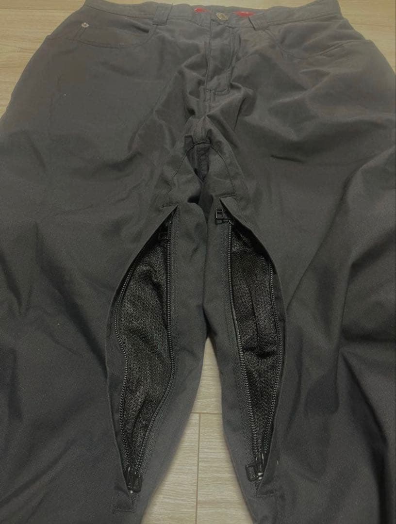 OAKLEY 00s ソフトシェル テックパンツ カーゴパンツ Mサイズ　美品