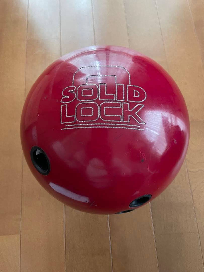ボウリングボール storm ソリッドロック　SOLID LOCK