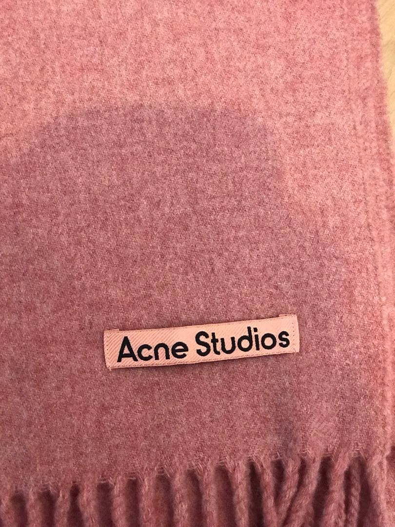 Acne Studios ピンク マフラー ウール フリンジ付き
