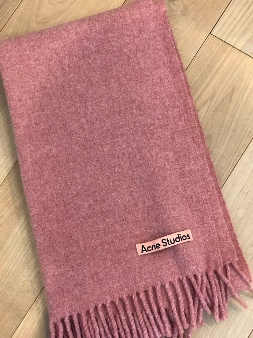 Acne Studios ピンク マフラー ウール フリンジ付き