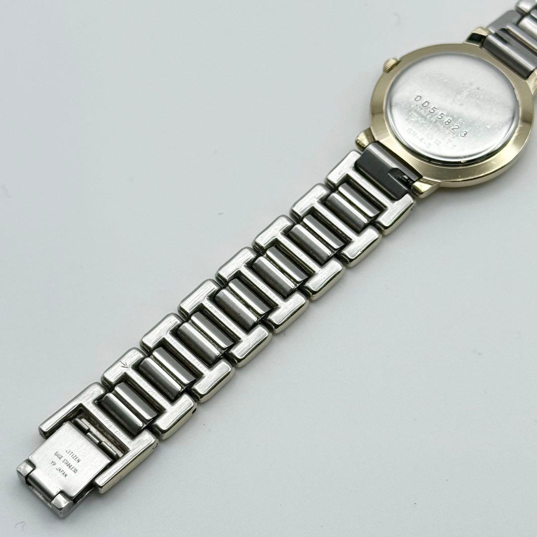 ✨新品電池・稼働✨サンローラン 腕時計 クォーツ ラウンド コンビ 青文字盤