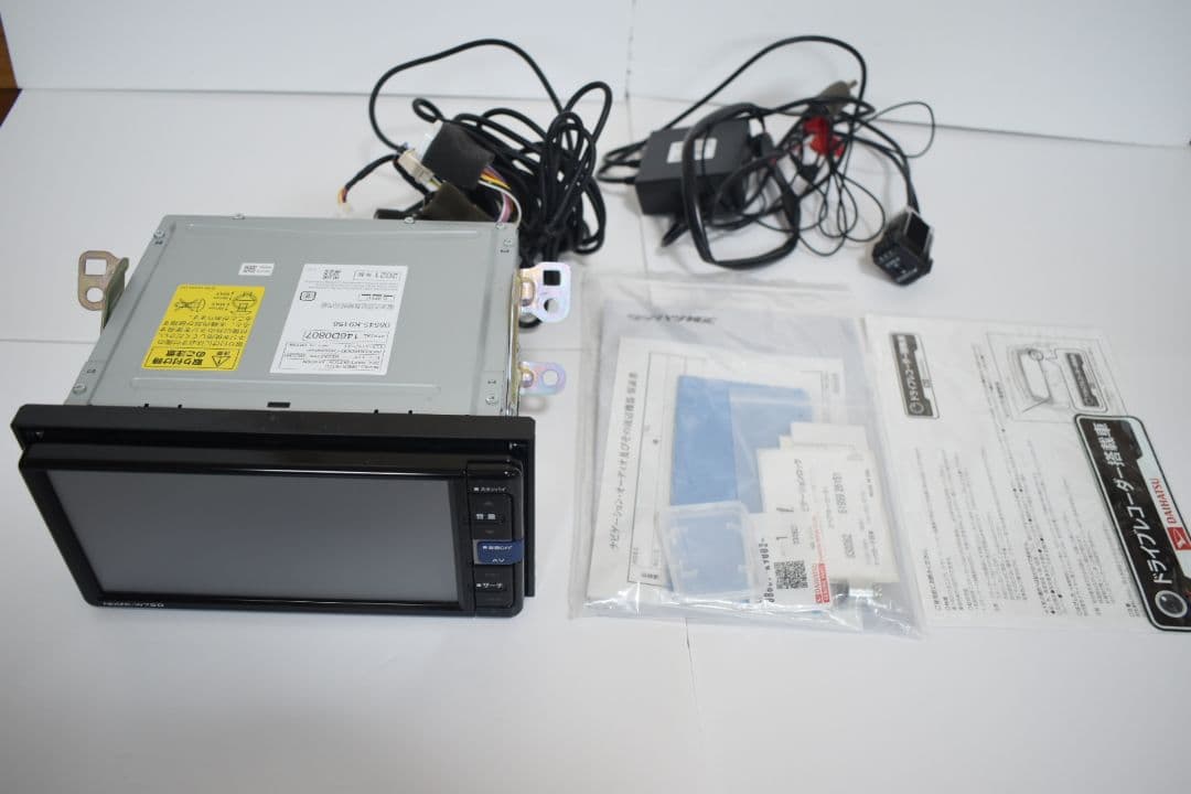 ダイハツ　タント純正ナビNMZK-W72D USBアダプタ　純正ドライブレコーダ
