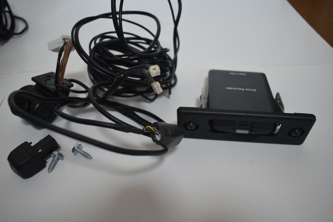 ダイハツ　タント純正ナビNMZK-W72D USBアダプタ　純正ドライブレコーダ