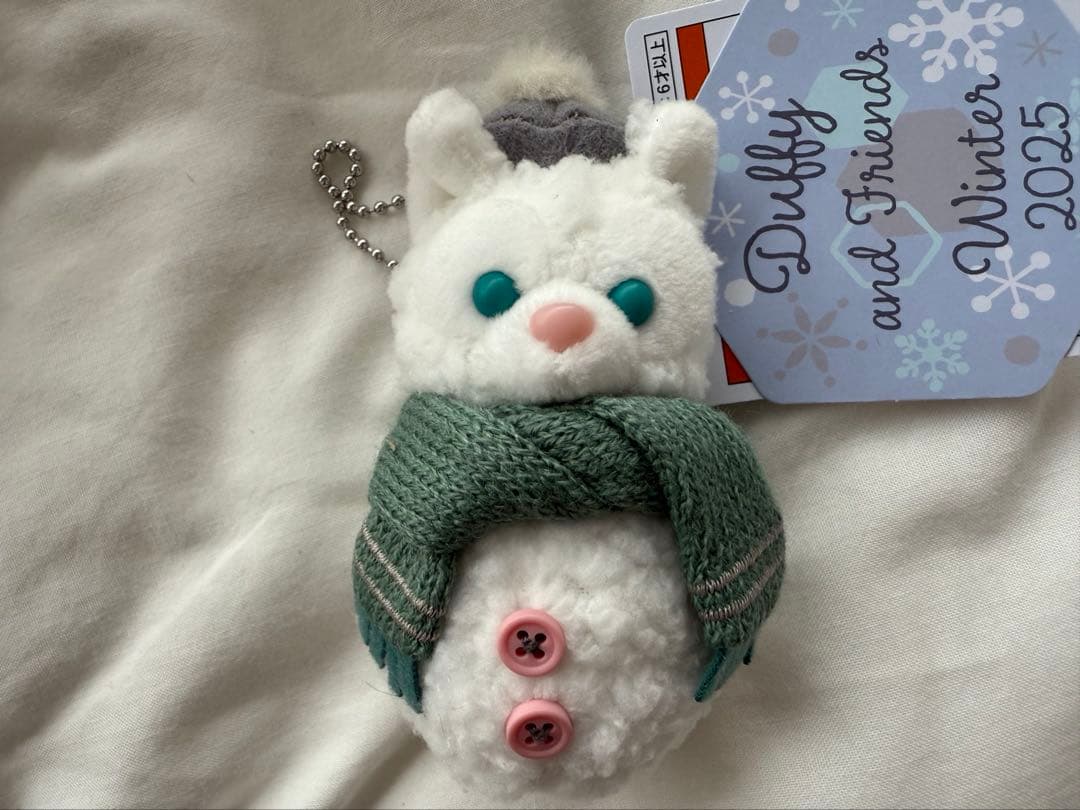 ダッフィー＆フレンズのシークレット・オブ・スノーウィーデイ　雪だるま　チャーム