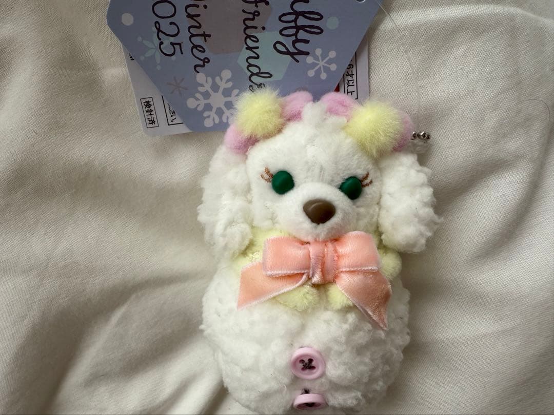 ダッフィー＆フレンズのシークレット・オブ・スノーウィーデイ　雪だるま　チャーム