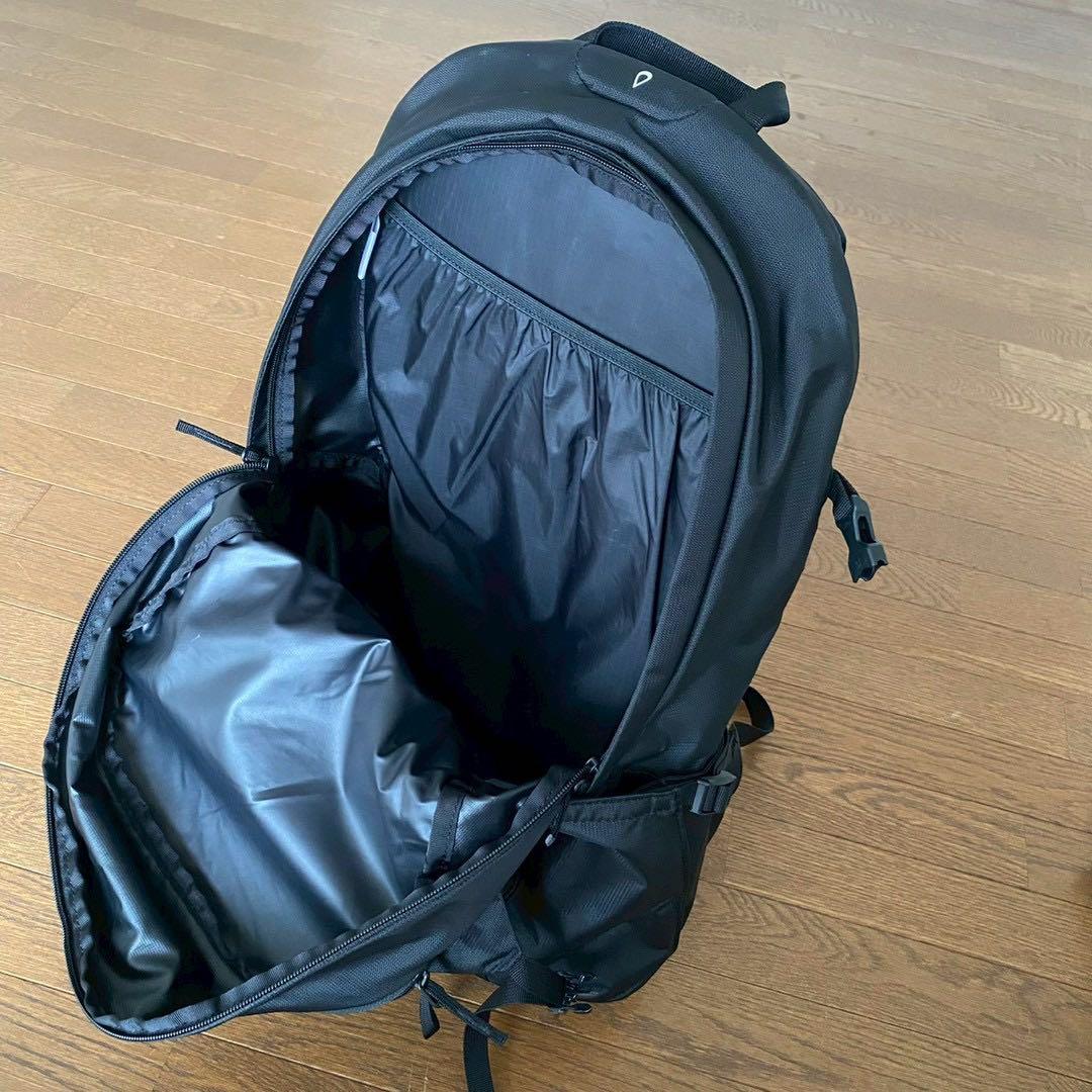 未使用 ノースフェイス テルス25 レインカバー付き リュック NM62369