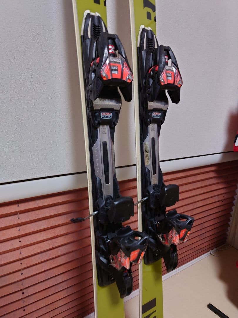 ら*ぱ様 コ*タ様 フォルクル レースタイガー RACETIGER SL WC