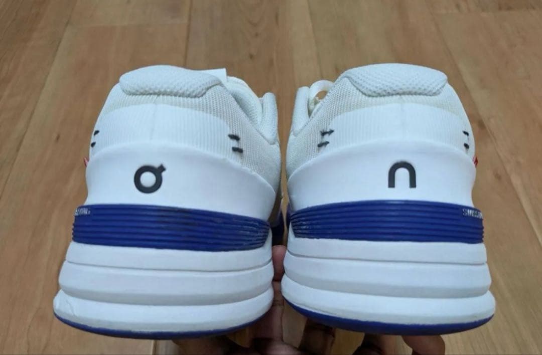 on テニスシューズ the Roger pro　27cm ※箱付き