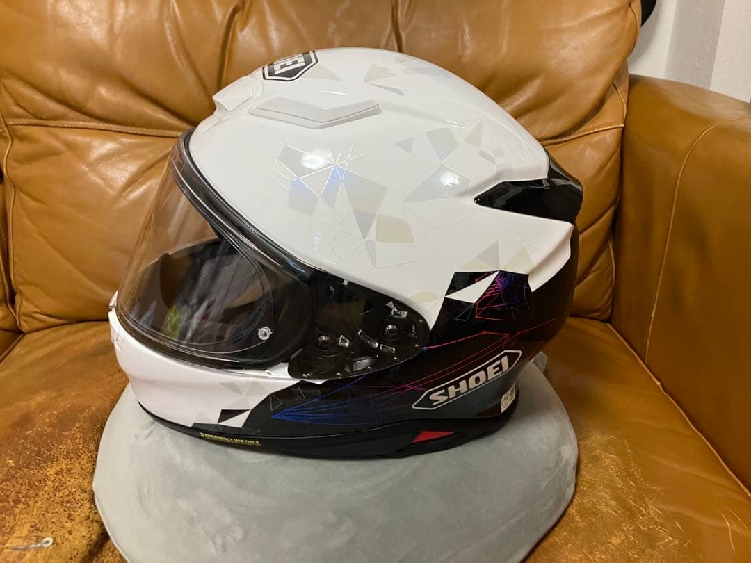 SHOEI フルフェイスヘルメット ホワイトブラック　オリガミ