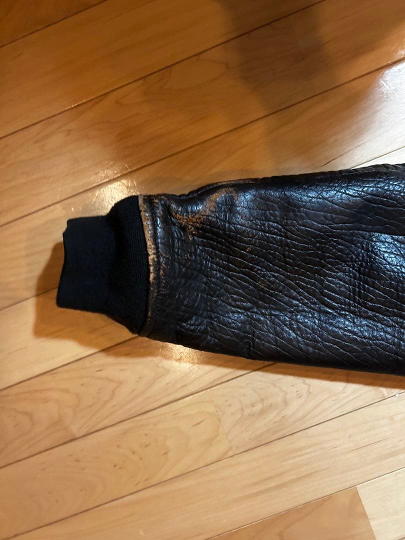 希少 AVIREX G-1 フライトジャケット 本革 地図柄 ボア付 人気 定番