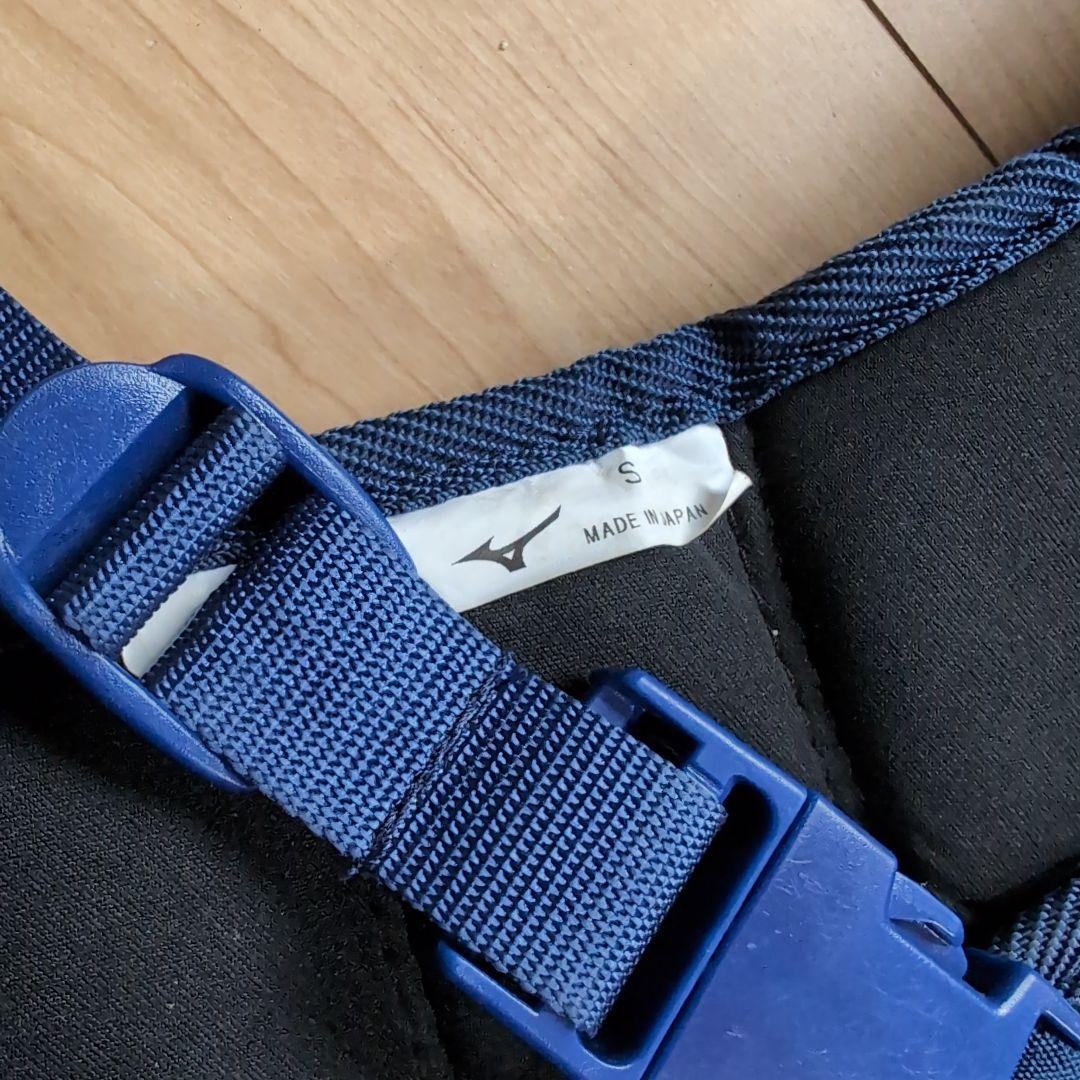 学童軟式野球　キャッチャー防具　Sサイズ　ミズノ　ヘルメット付