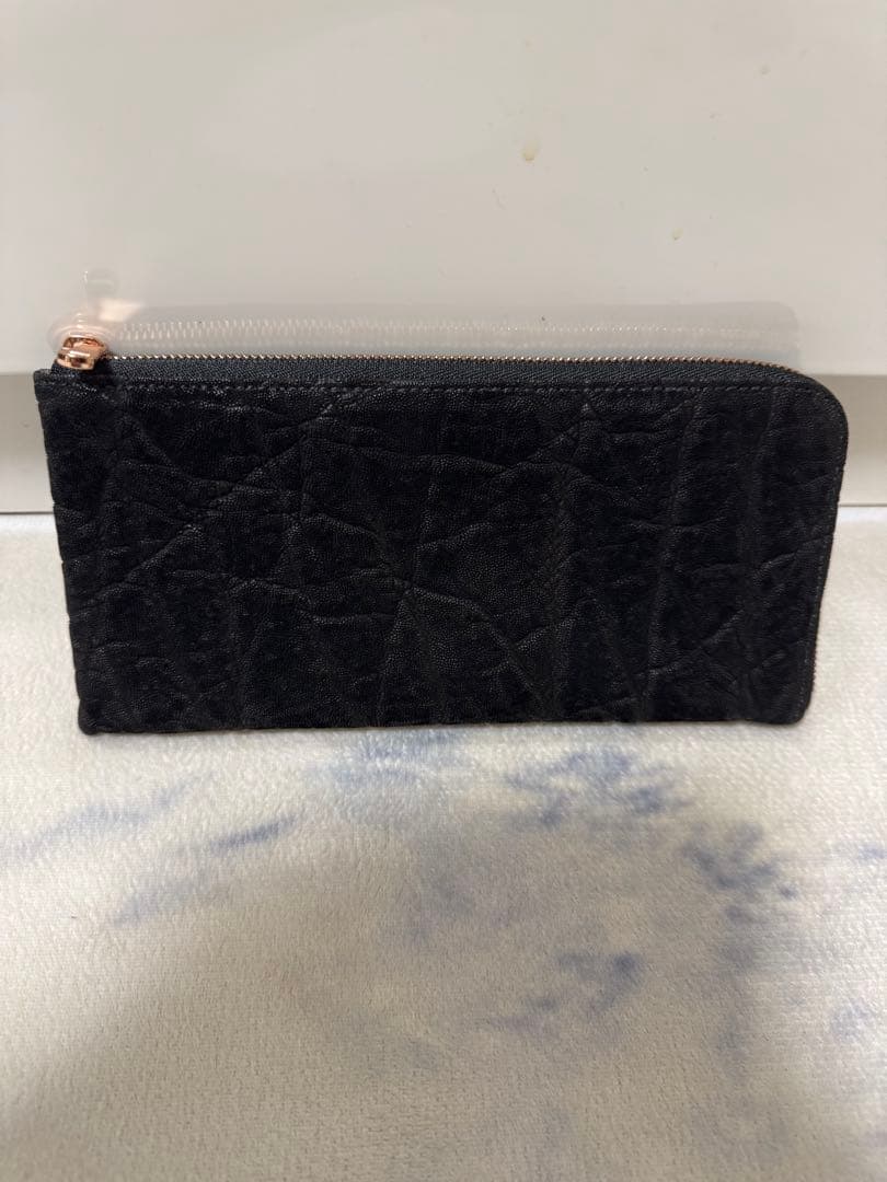 超希少　象革　長財布