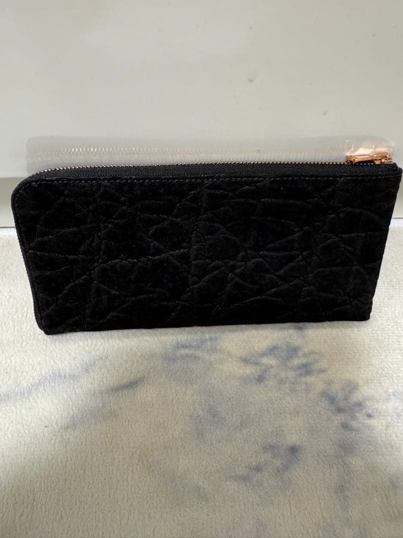 超希少　象革　長財布