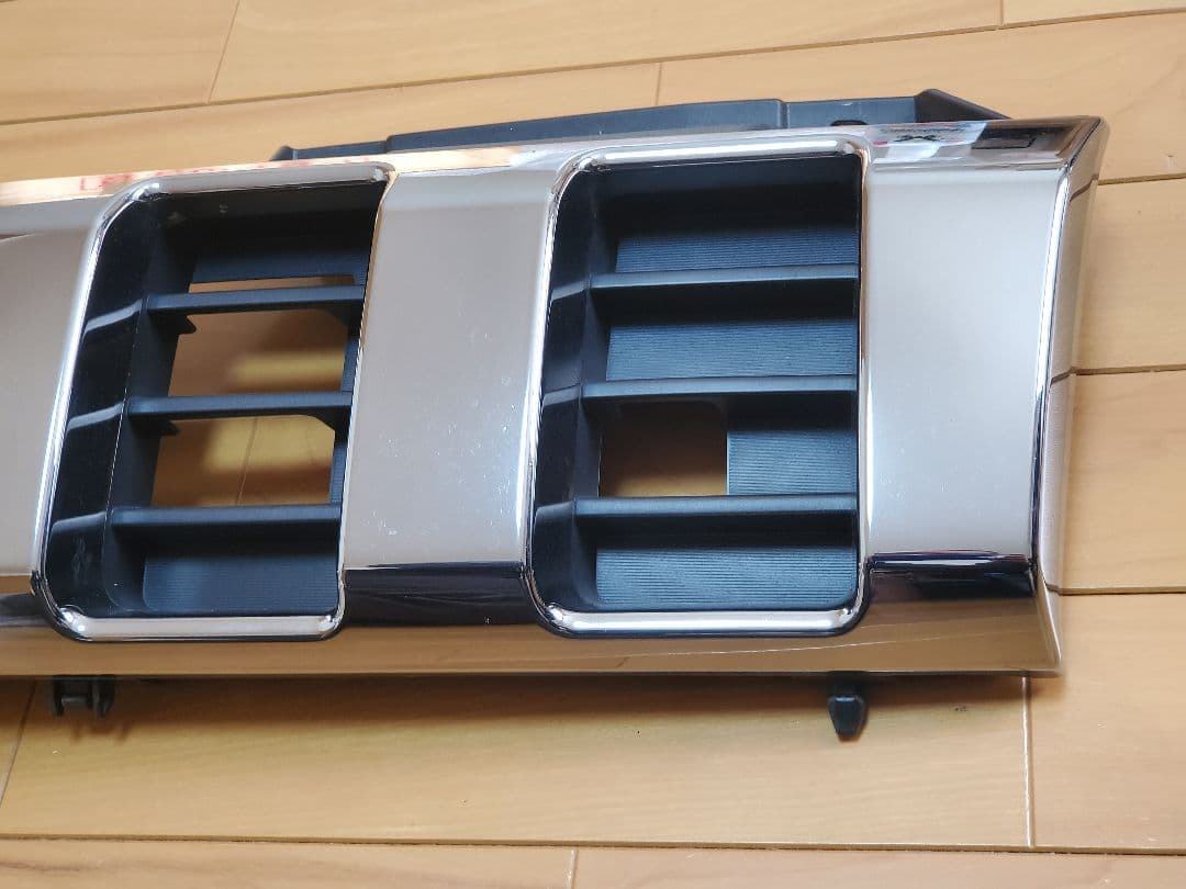 ジムニー　JB23 10型　ランドベンチャー　純正グリル