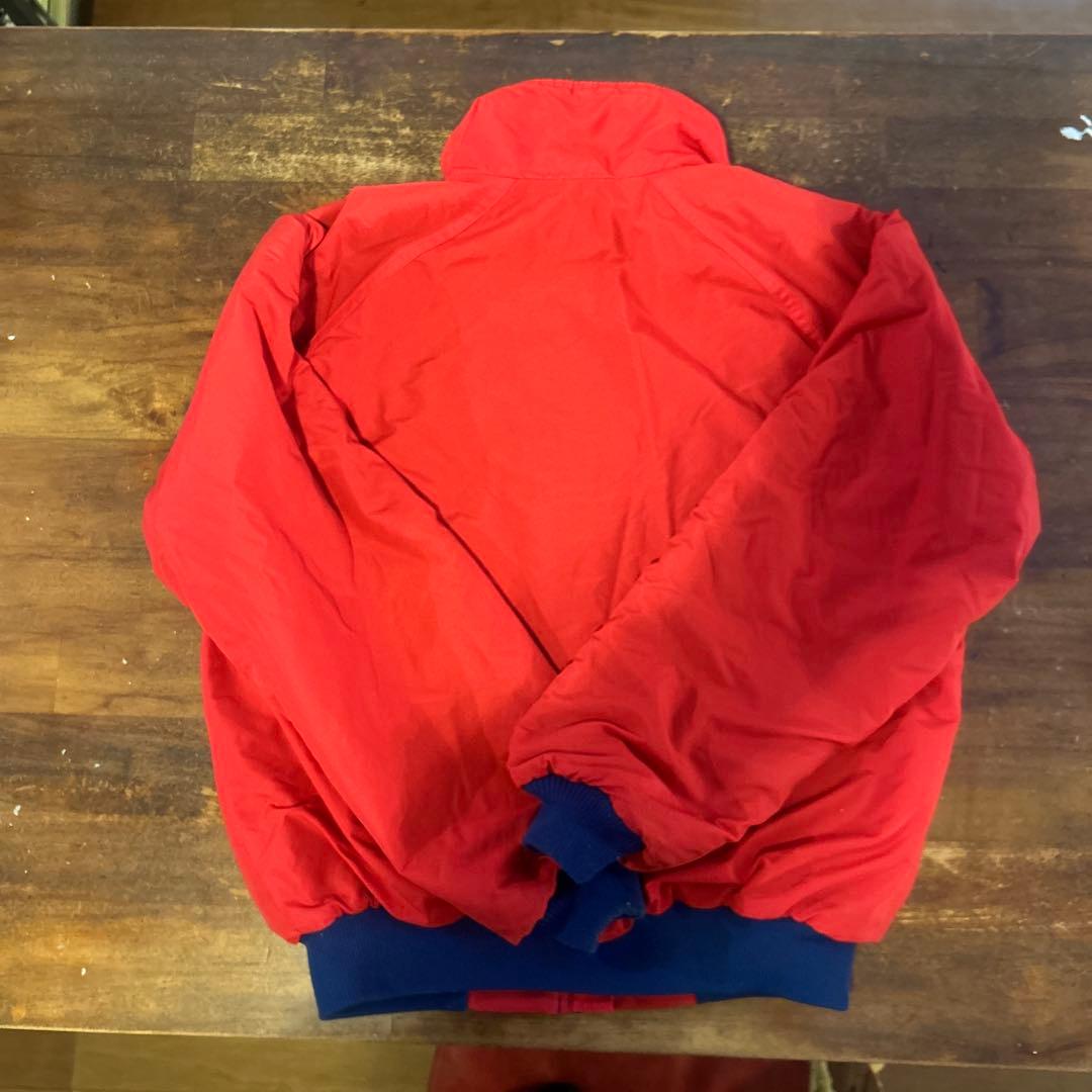 patagonia 赤 ジャンパー