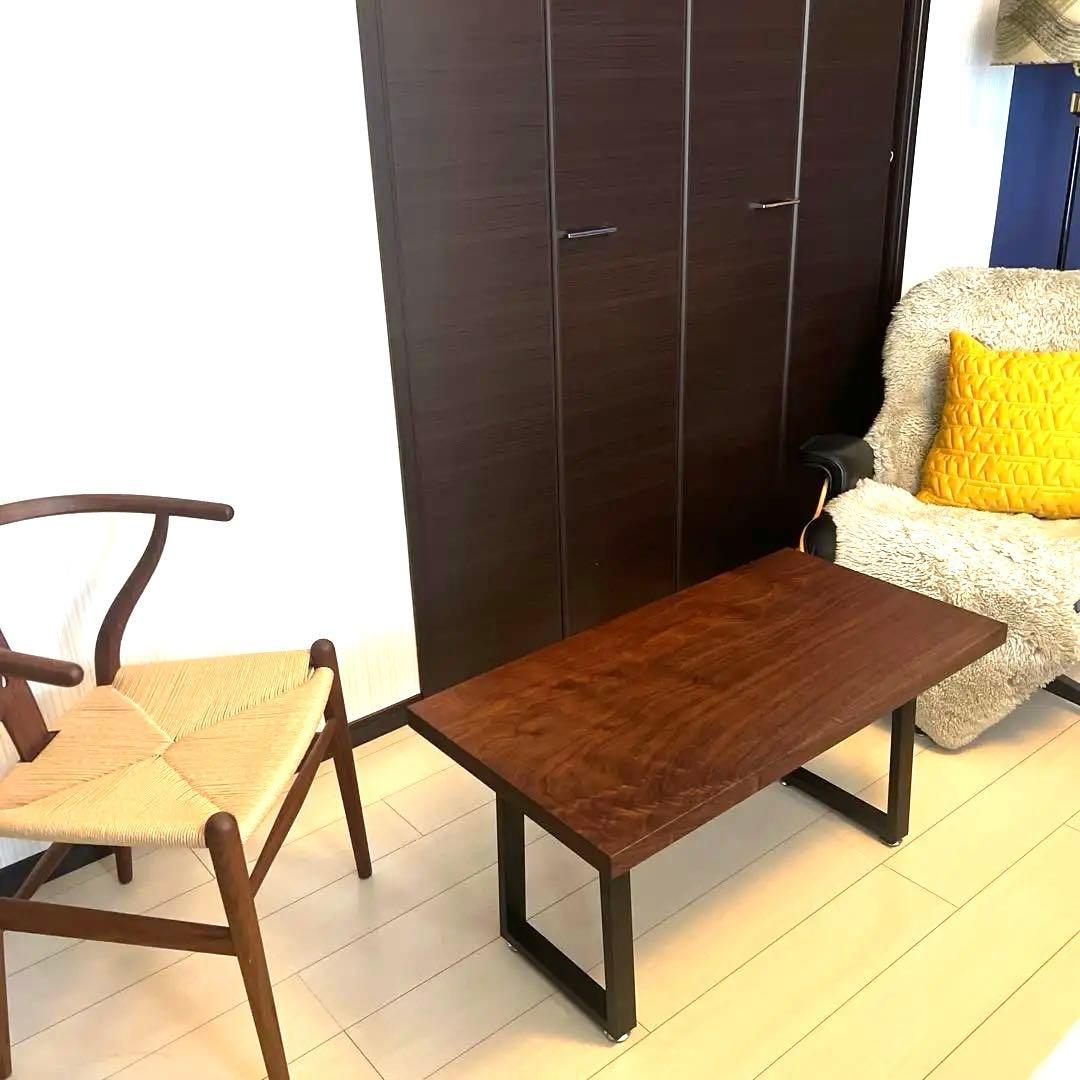 贅沢品☆ウォールナット無垢材 1枚板ローテーブル 黒スチール脚 アジャスター付き