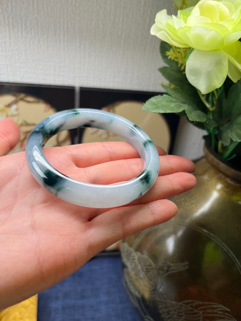高級品❣️天然A貨翡翠　トロトロ、浮かぶ藍花柄付き氷種翡翠バングル　鑑定書付き