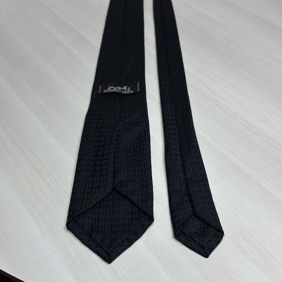美品☆エルメス☆ファソネ☆ネクタイ☆ブラック☆ソリッド☆単色☆H柄☆573