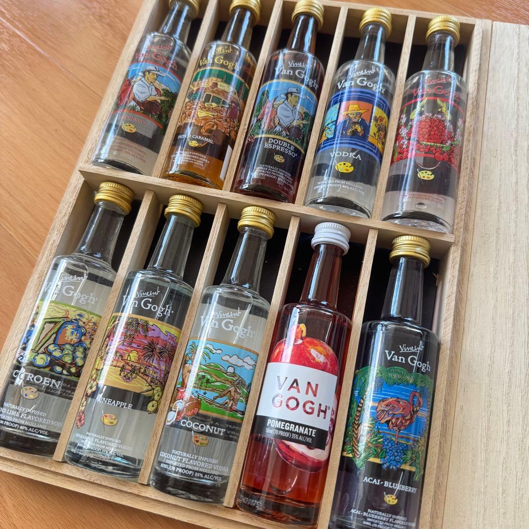 ヴァンゴッホウォッカ Van Gogh Vodka木箱入りミニ10本セット
