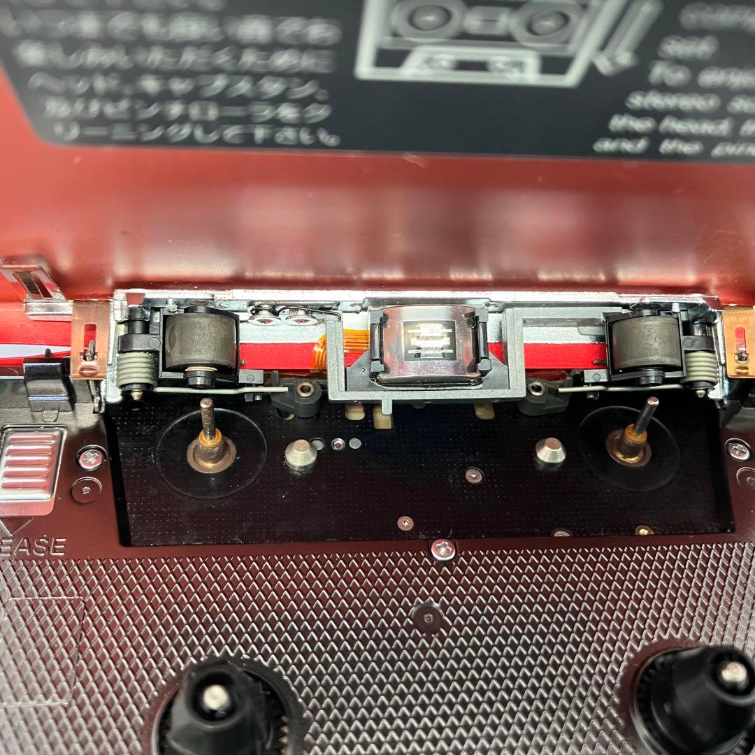 【希少】ソニー　ウオークマン　WM-702 レッド
