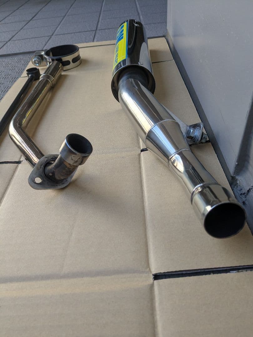 スーパーカブ　マフラー　RPM