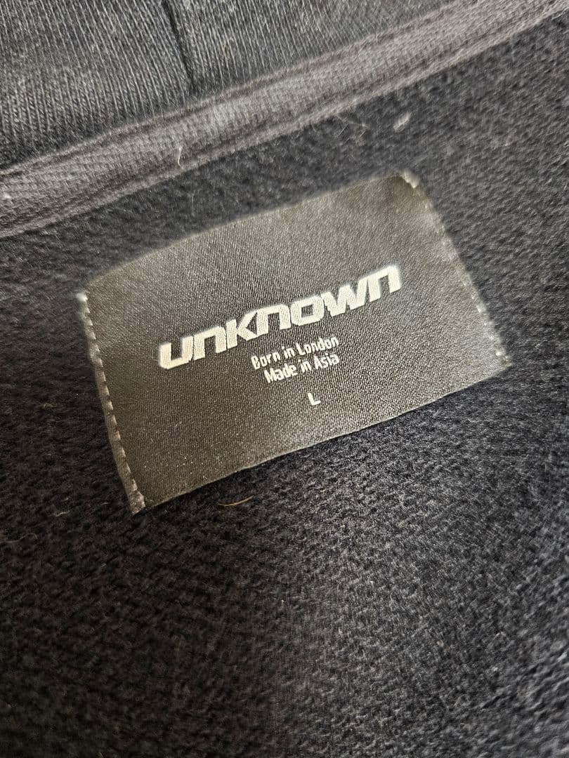 Lサイズ Unknown london パーカー