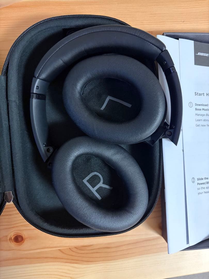 美品　Bose QuietComfort 45 ワイヤレスヘッドホン